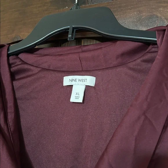 NINE WEST BURGUNDY DRESS - Picture 2 of 5